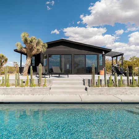 Sacred Haven L Cabin W Cowboy Pool At Park Entrance Joshua Tree Exterior photo